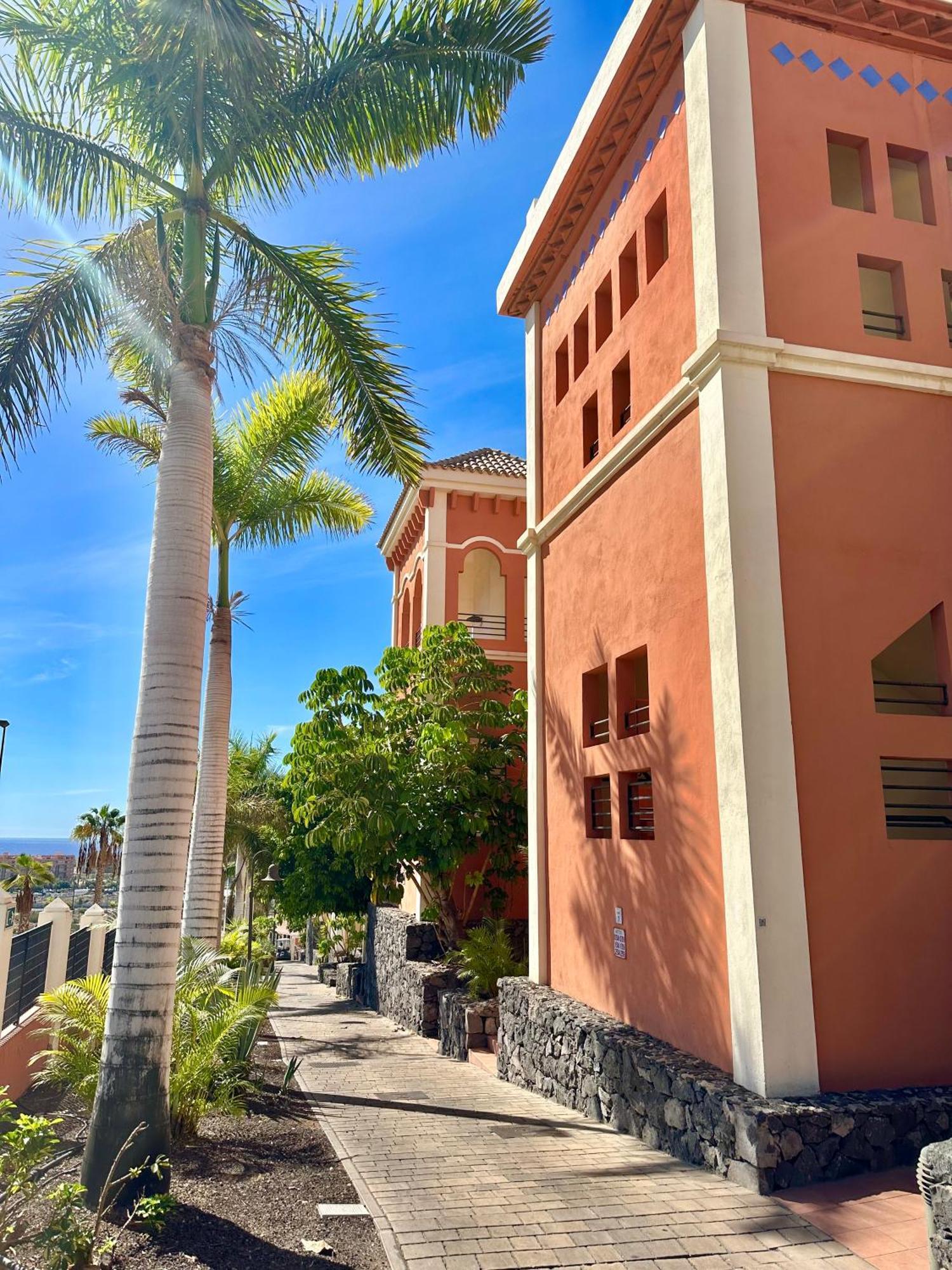 Sunset Apartment 2 & Heated Pool Los Cristianos  Exterior foto