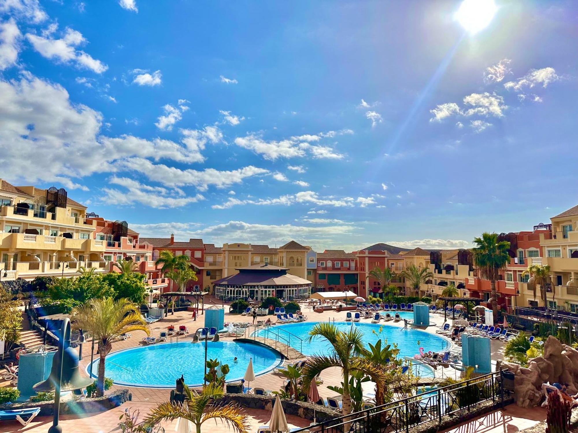 Sunset Apartment 2 & Heated Pool Los Cristianos  Exterior foto